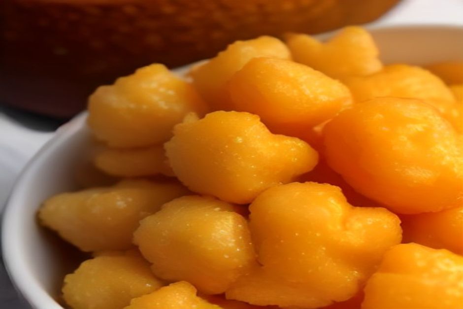 Terrassenfelder auf Madeira, auf denen traditionell Mais für Milho Frito angebaut wird