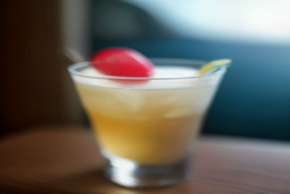 Cos'è il Nikita? Il cocktail al gelato di Câmara de Lobos, Madeira — dettaglio